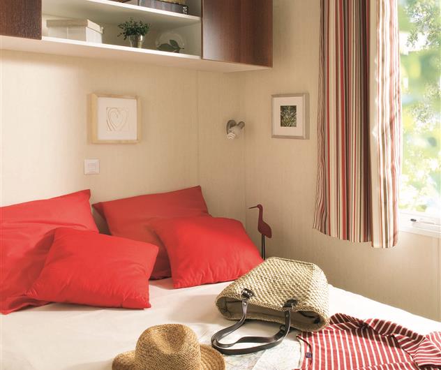 chambre lit double - Location de Mobil-home à Pornichet - Cottage Confort idéal pour 4/6 personnes